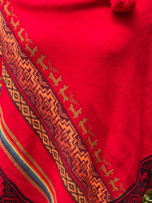 Red spring/autumn poncho with patterns
