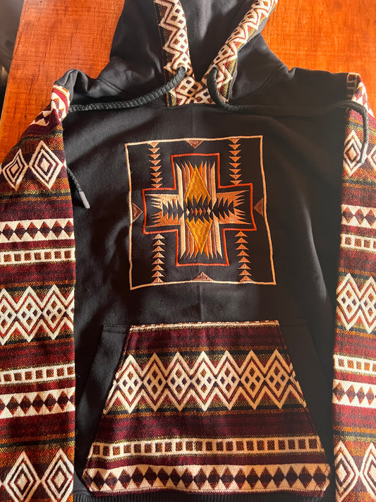 Peguche Hoodie – Chakana-Ausgabe