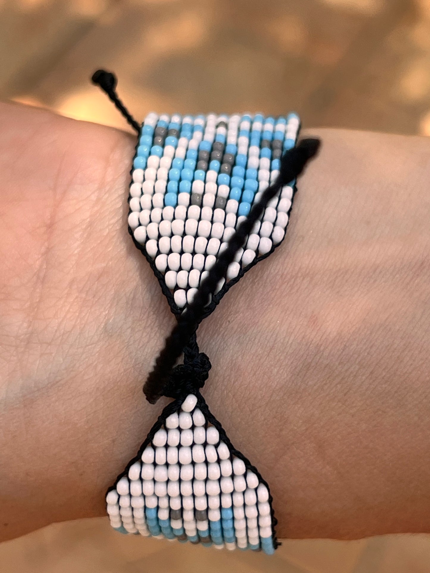 Pulsera celeste Yanacona 3 cm x 13 cm