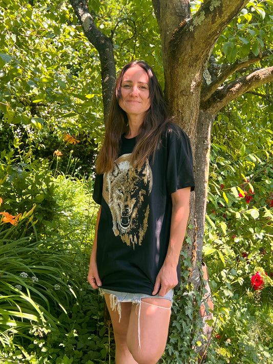 Wolf face shirt - Bien Hecho en Peguche