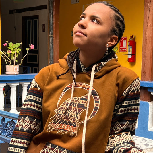 Peguche Hoodie - Wolf Edition