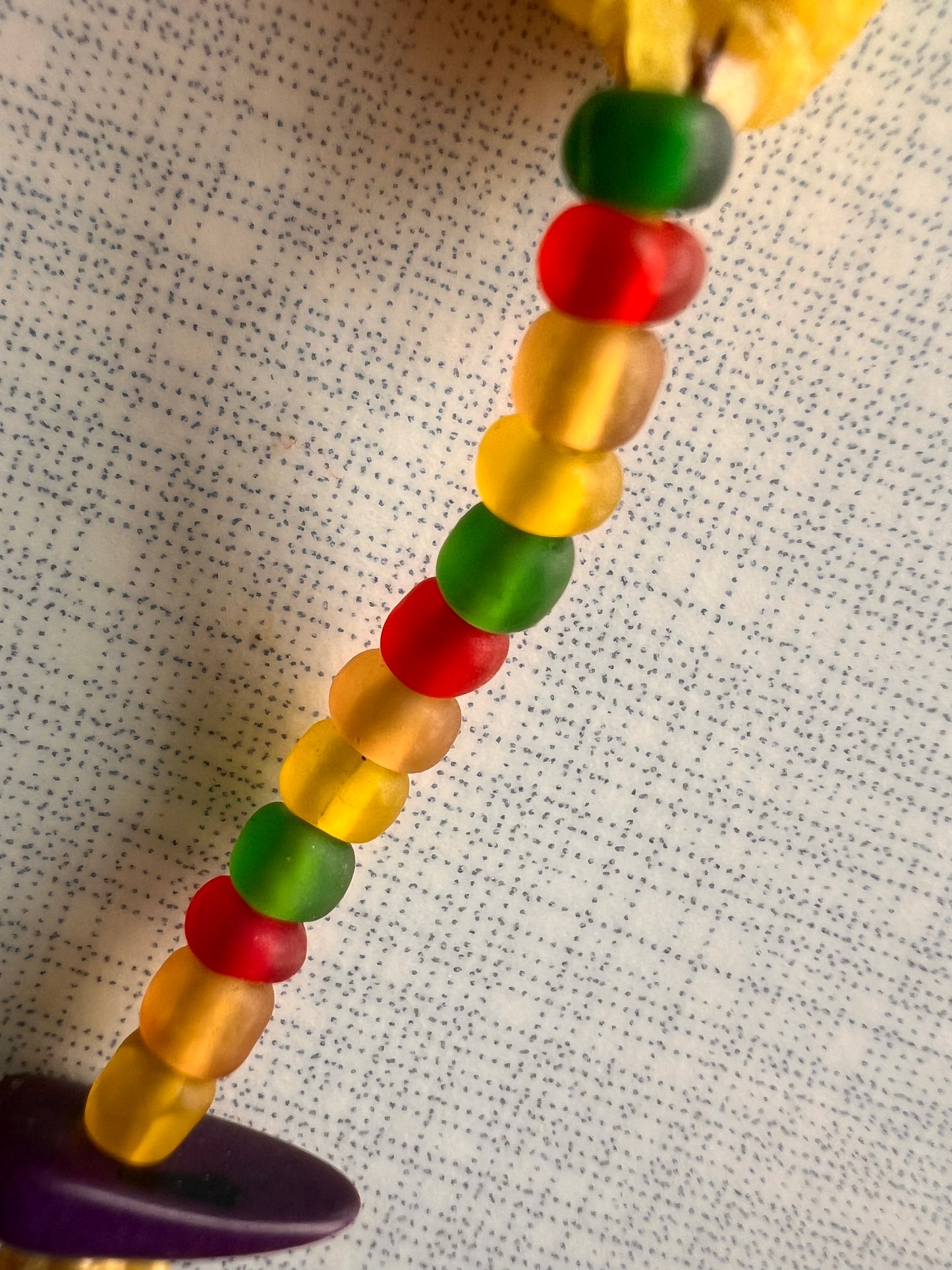 Regenbogenfarbenes Bambus-Kuripe