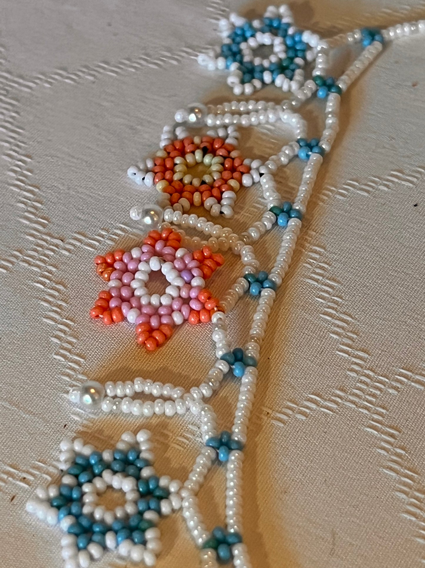 Small flower necklace - Inga