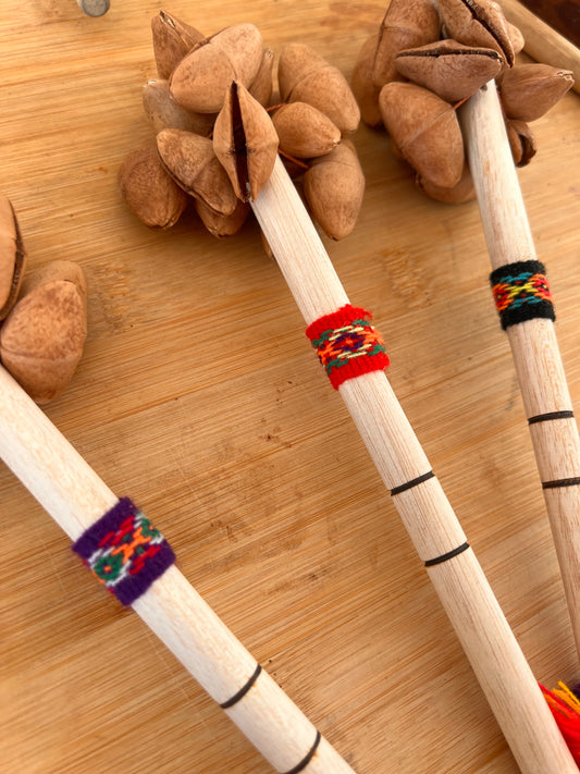 Jungle rattle cascabeles macho