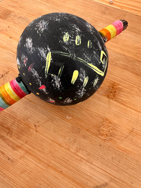 Dschungelrassel bunt