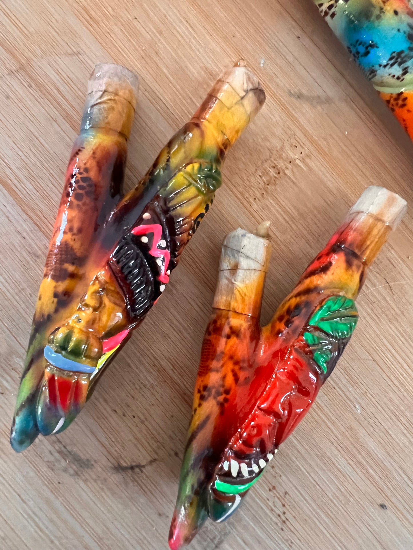 Kuripe de madera lisa