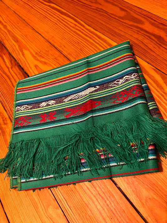 Mantel de ceremonia rojo con motivos multicolores 50x160 cm