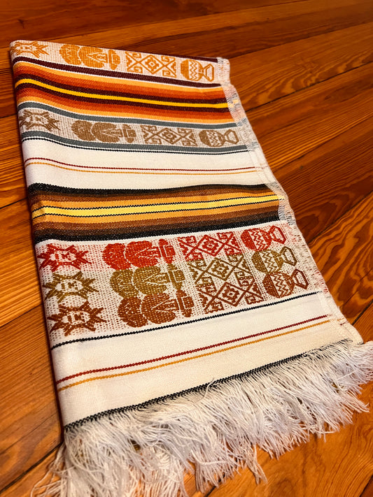 White table cloth with multicolored patterns 50 x 160 cm