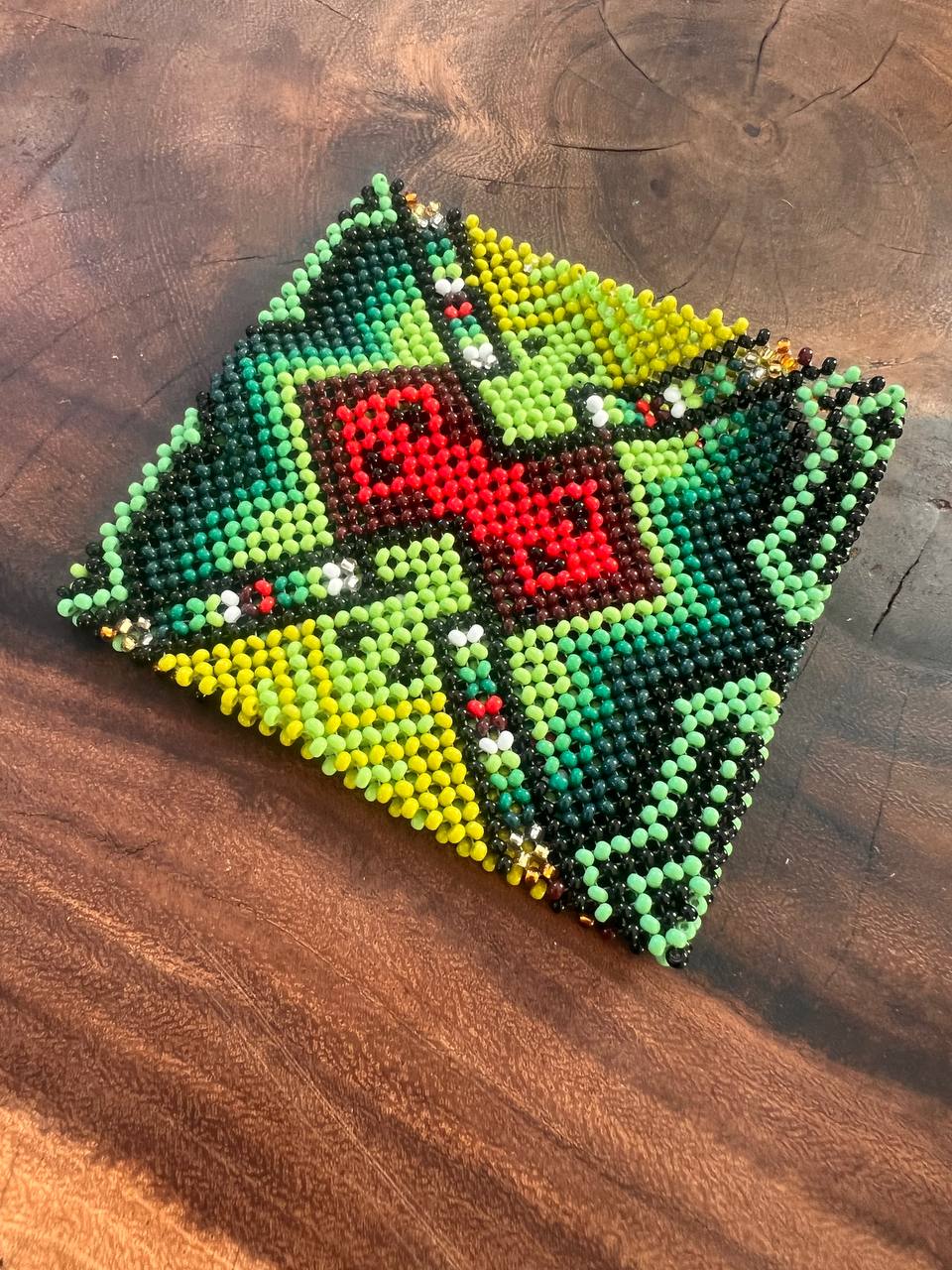 Green red Yawanawá bracelet