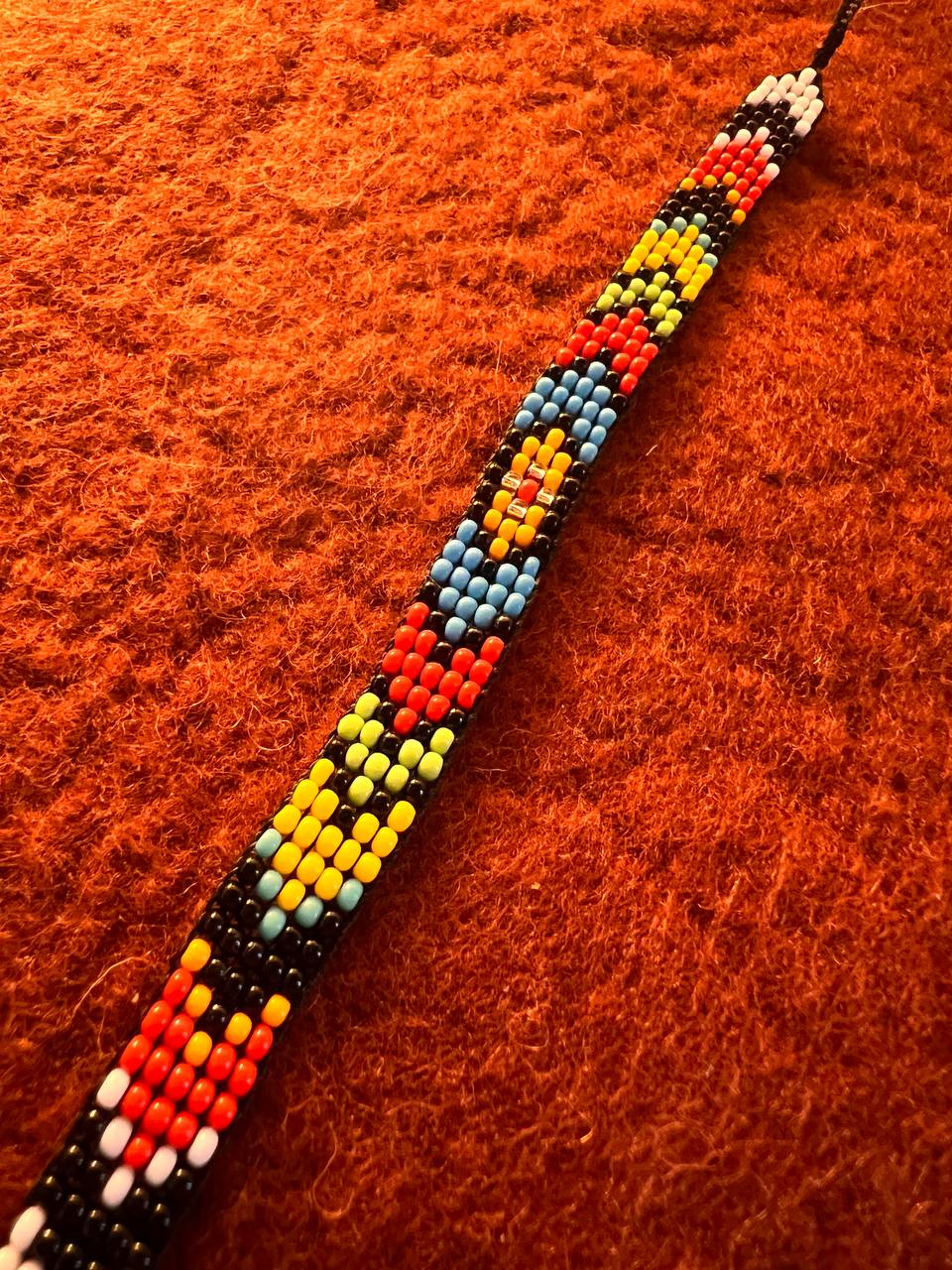 Slim multicoloured bracelet 1 cm x 15 cm