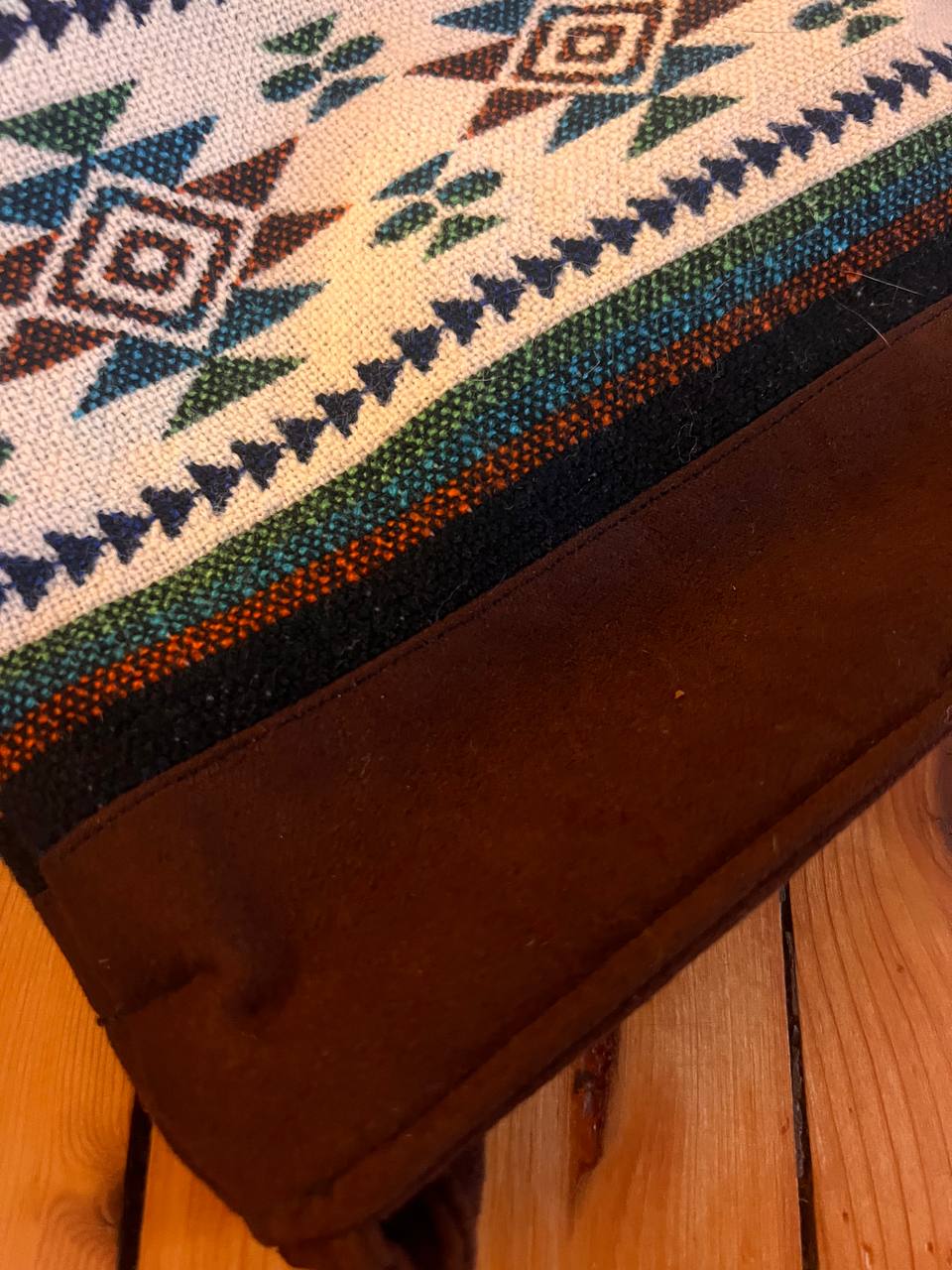 Brown hand bag 22x22 cm