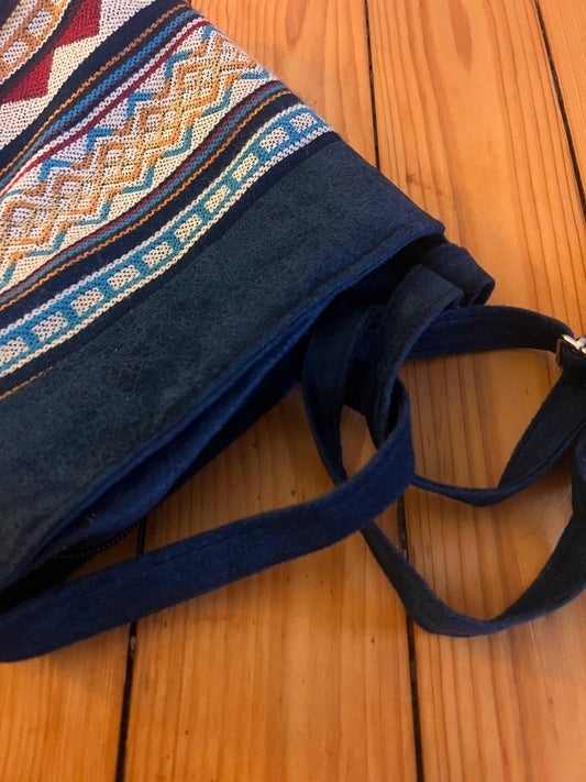 Dark blue hand bag 23x23 cm