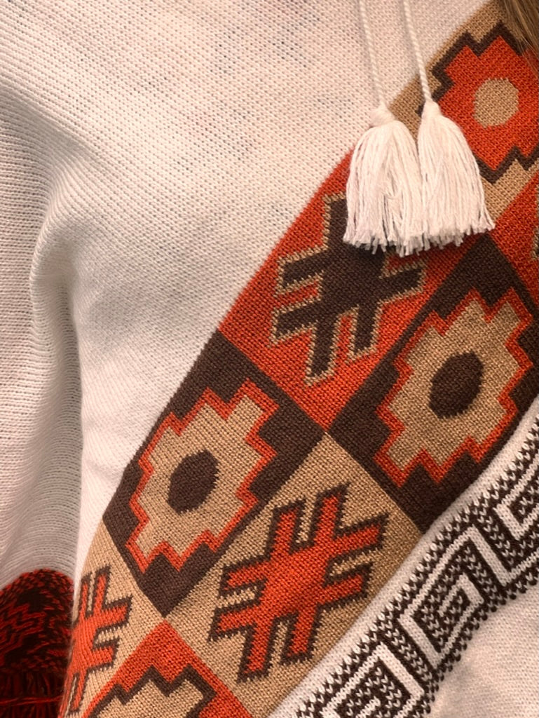 White spring/autumn poncho with brown patterns