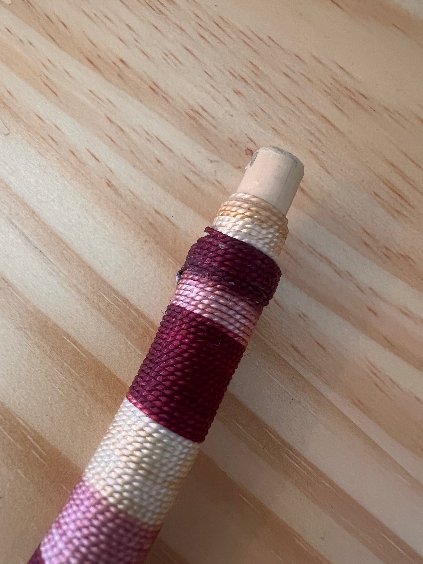 Burgung bendable Tepi with feather