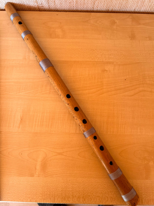 Native transverse flute - D major, 440 Hz