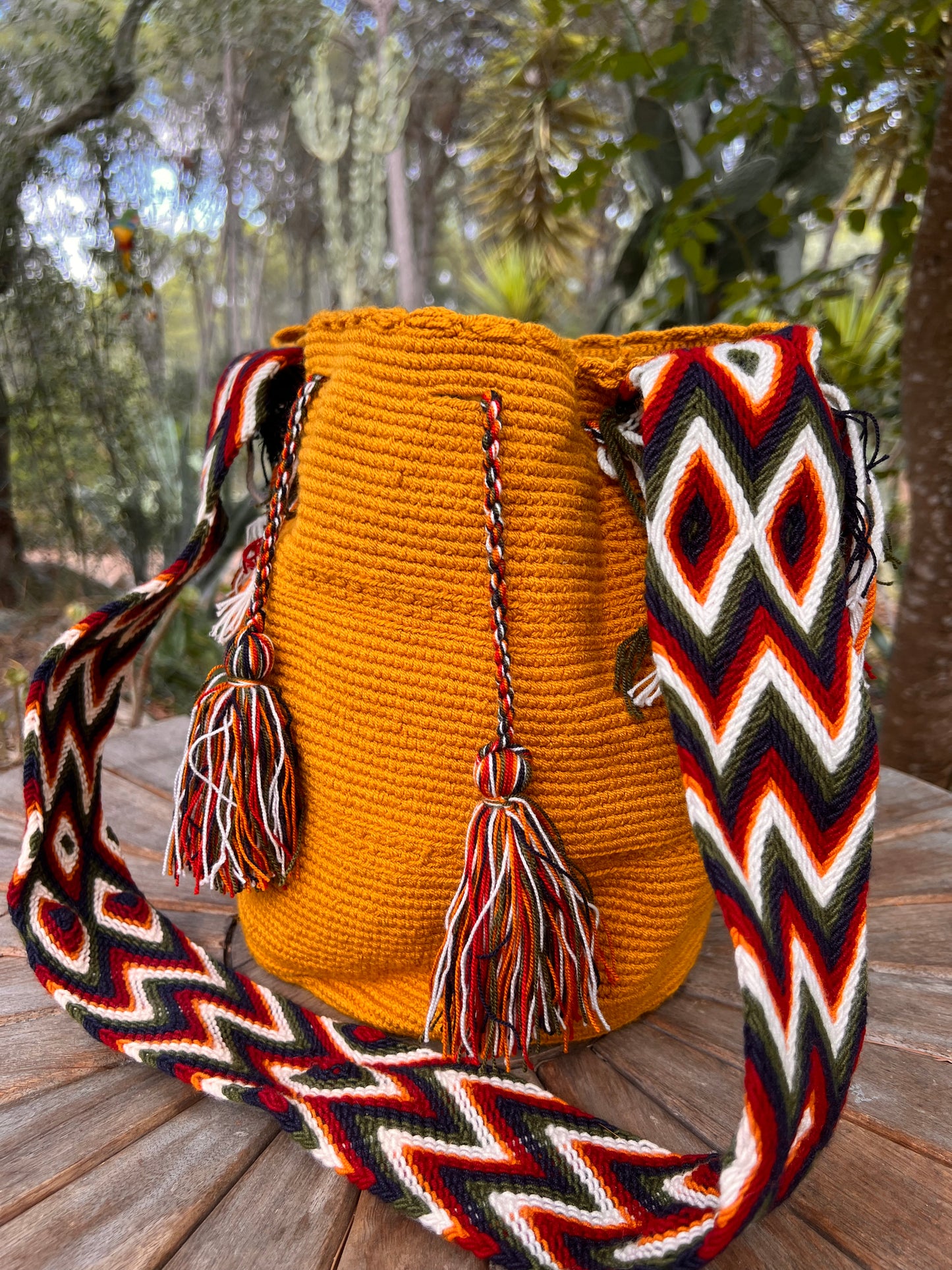 Mustard-yellow Wayuu bag