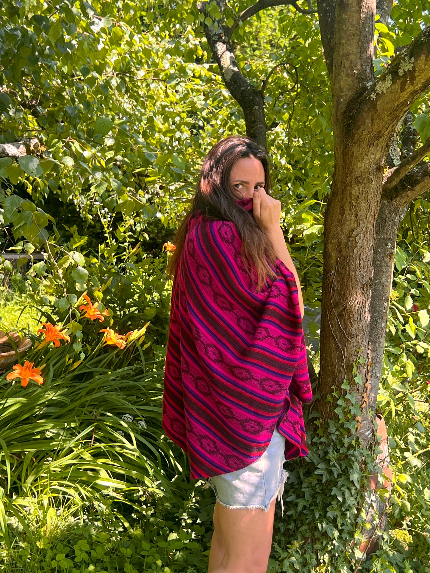 Hermoso poncho multicolor