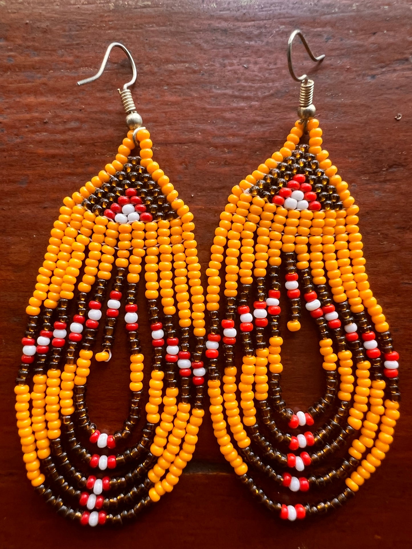 Yellow-brown earrings Inga Kamentsa