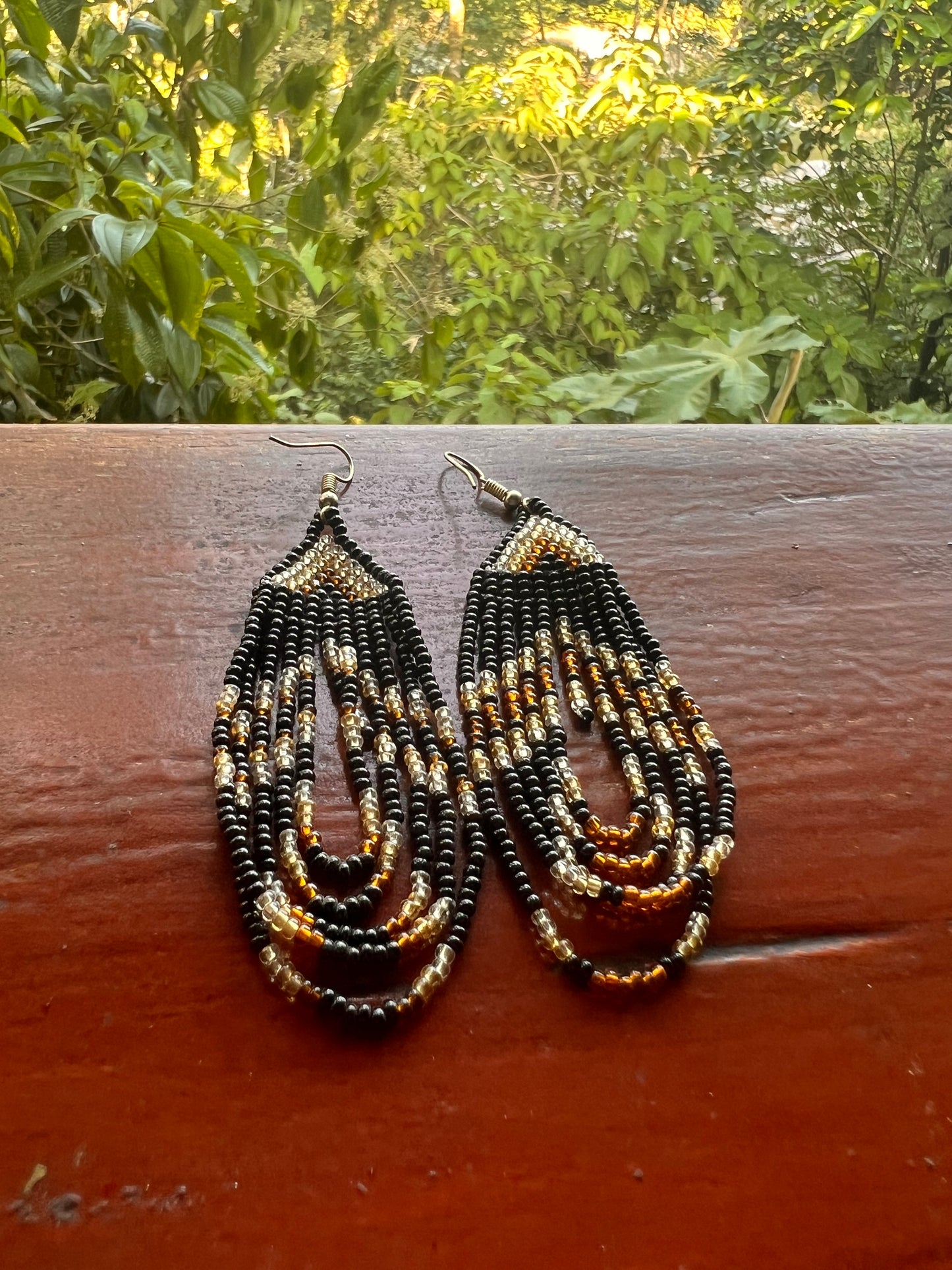 Black-brown earrings - Inga Kamentsa