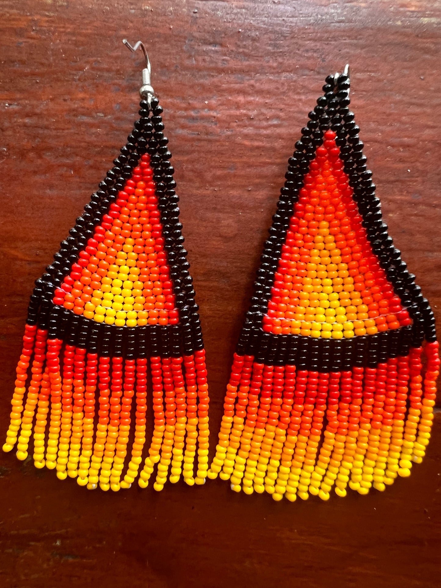 Fire triangle earrings Yanacona