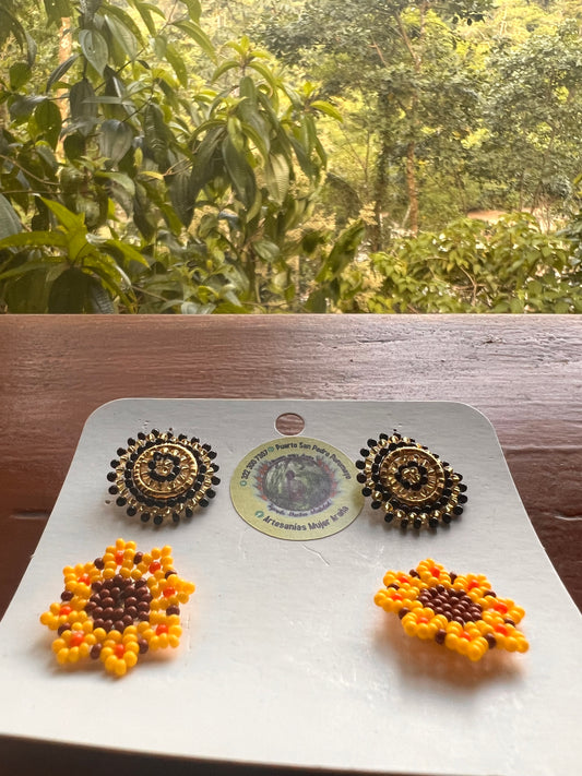 Small sunflower earrings Yanacona