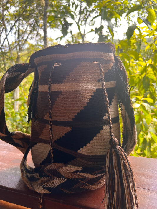 Brown stripped Wayúu bag