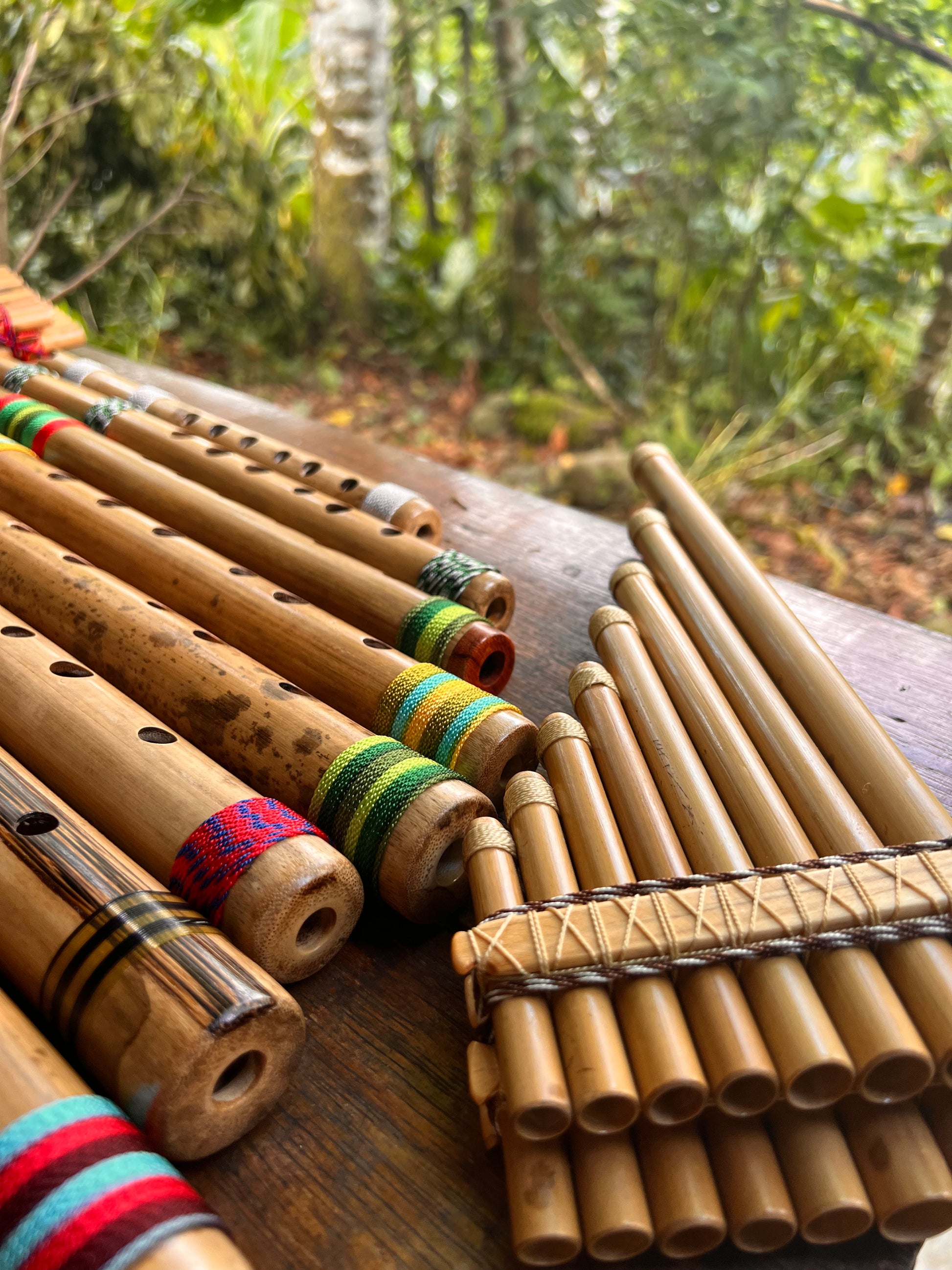 Zampoña siku - beige with Tunda wood from Sibundoy