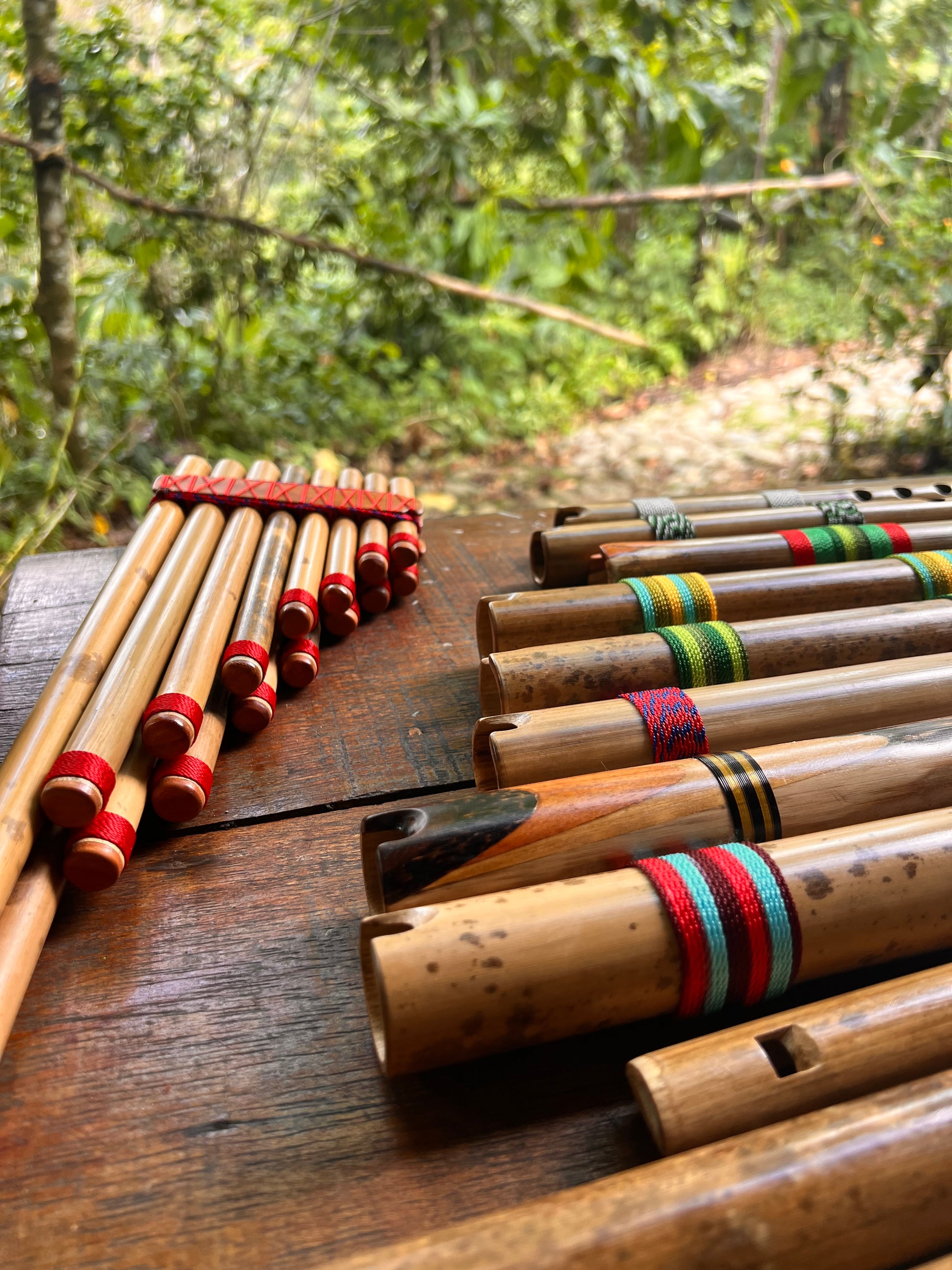 Zampoña siku - red with Tunda wood from Sibundoy