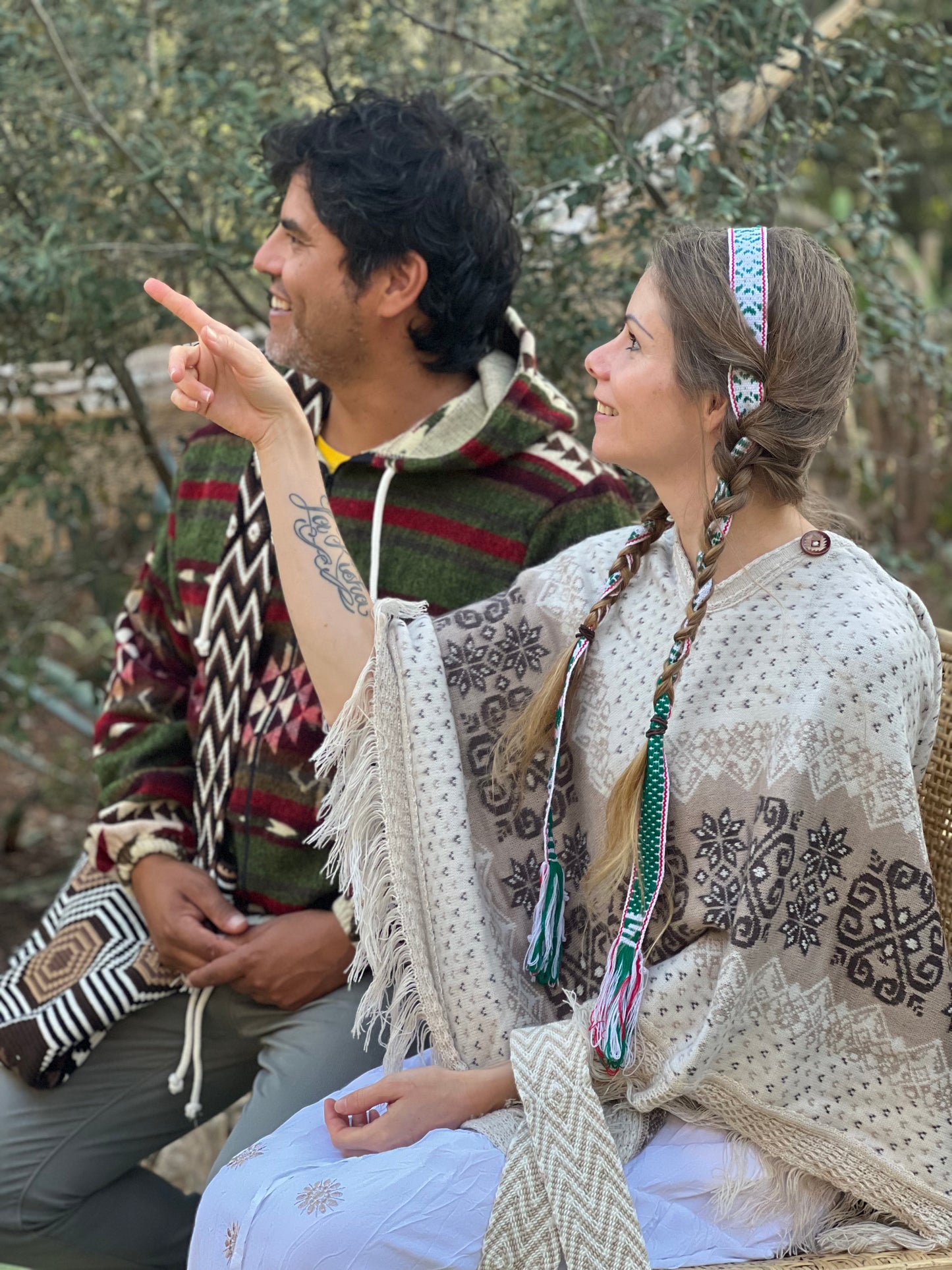 White autumn/spring poncho with brown patterns