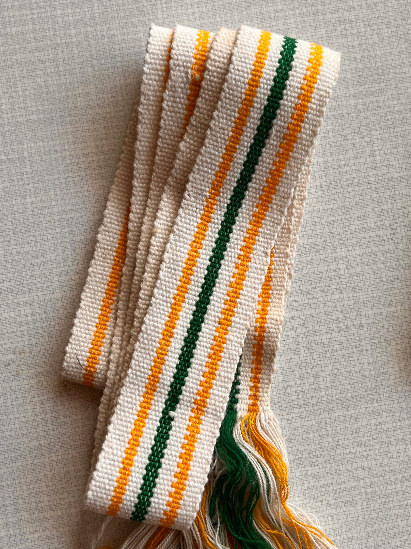 White ceremony belt with green and yellow patterns 5cm x 170cm