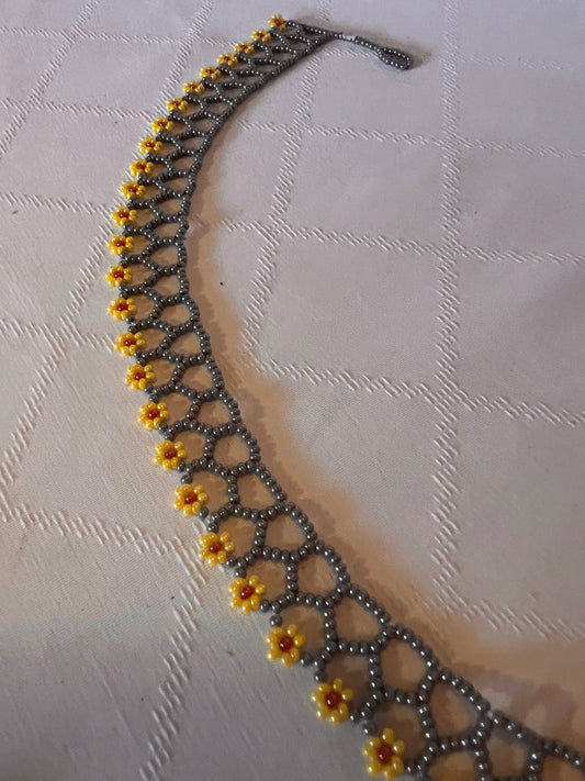 Small sunflower necklace - Inga