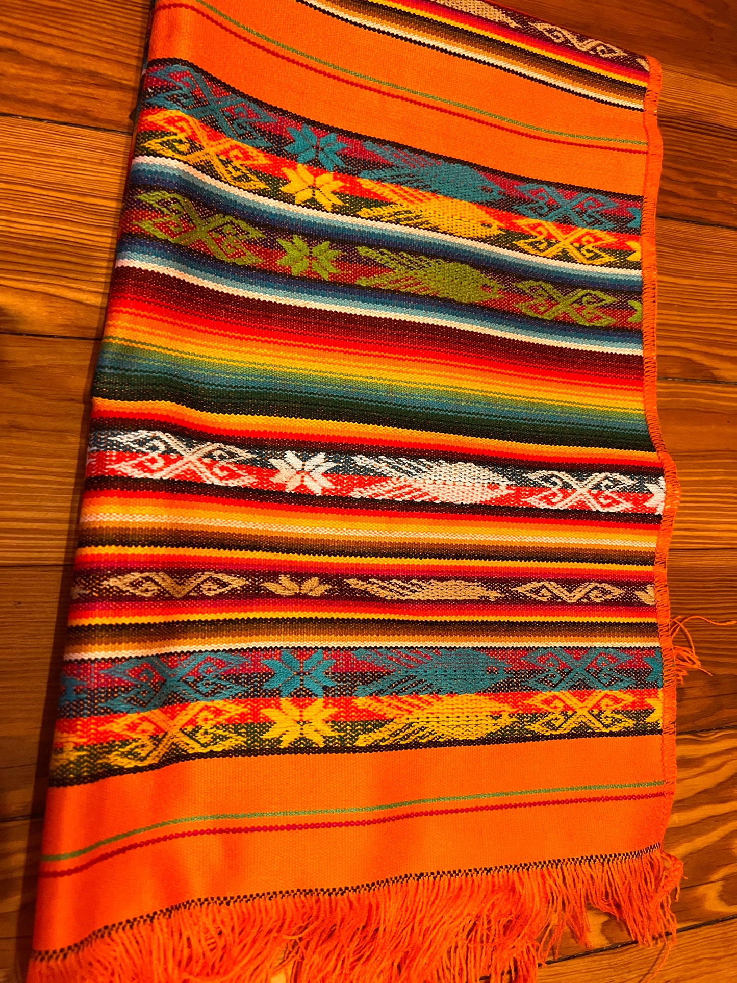 Orange Tischdecke mit bunten Mustern 50 x 160 cm