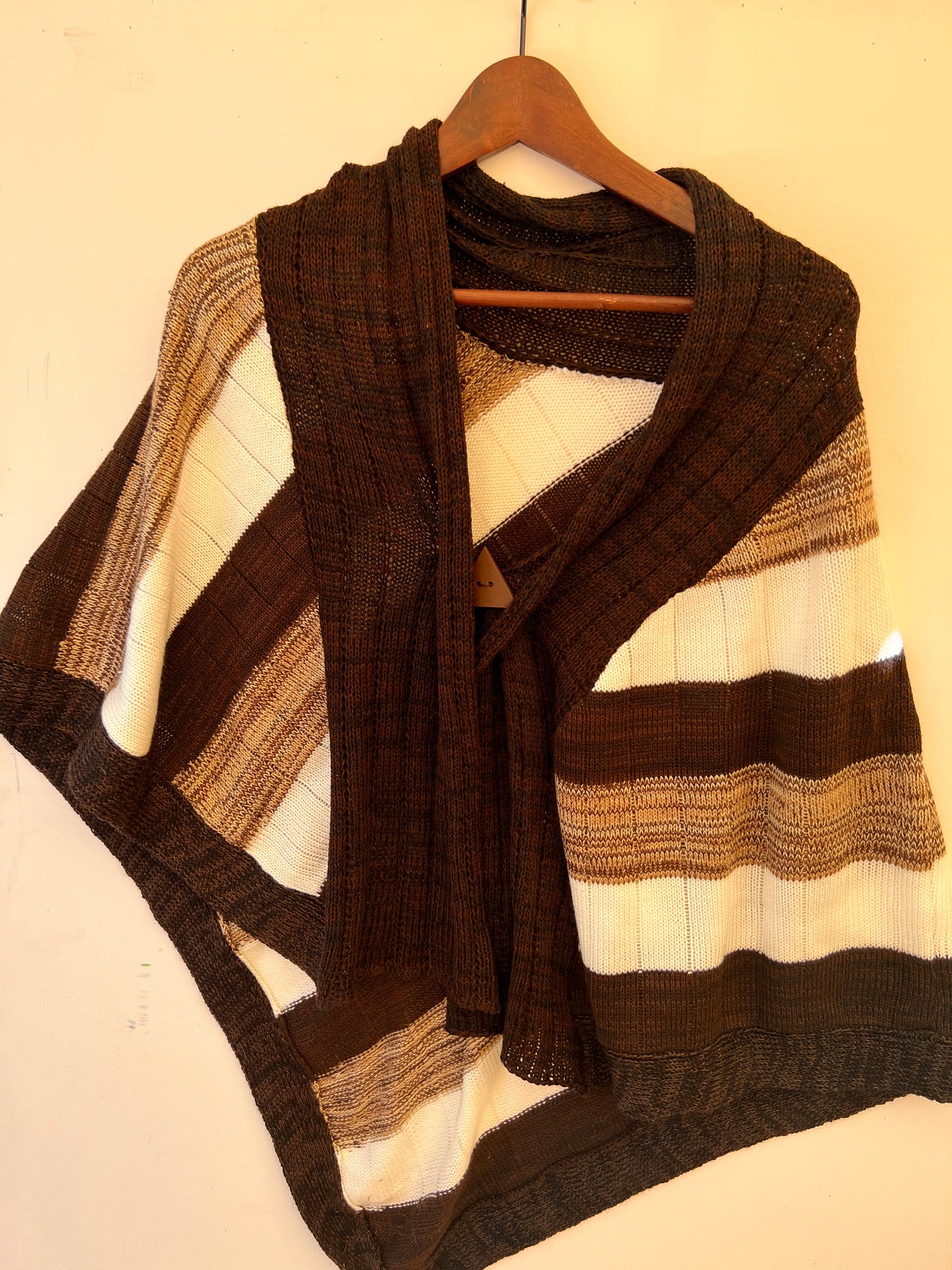 Summer poncho-jacket brown/white/grey