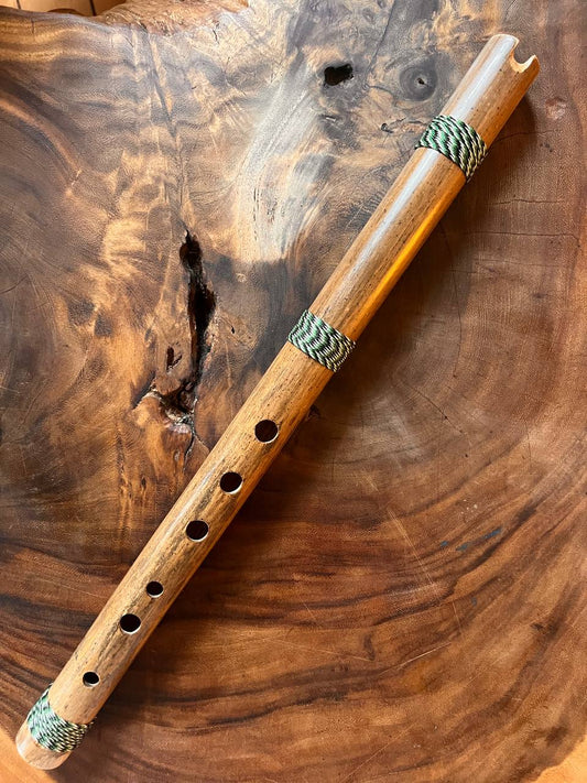 Quenacho flute D major