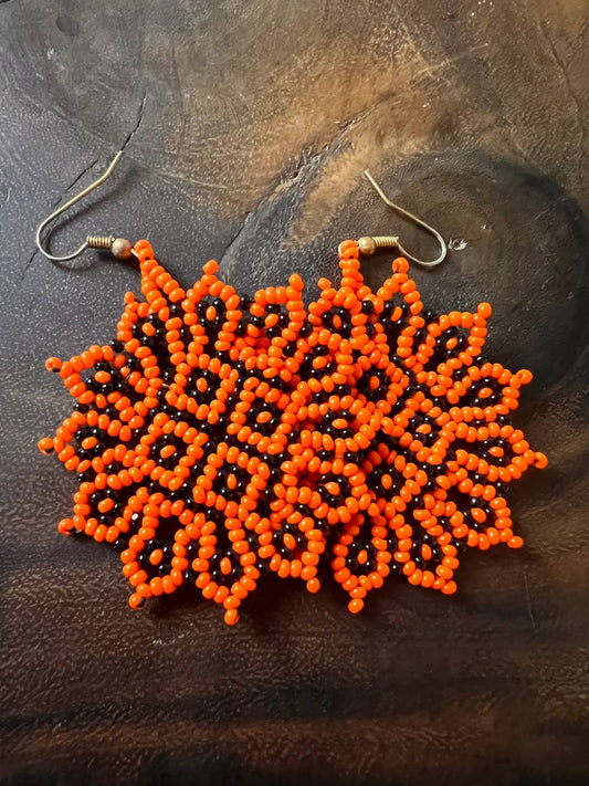 Pendientes Blanco y Negro Inga