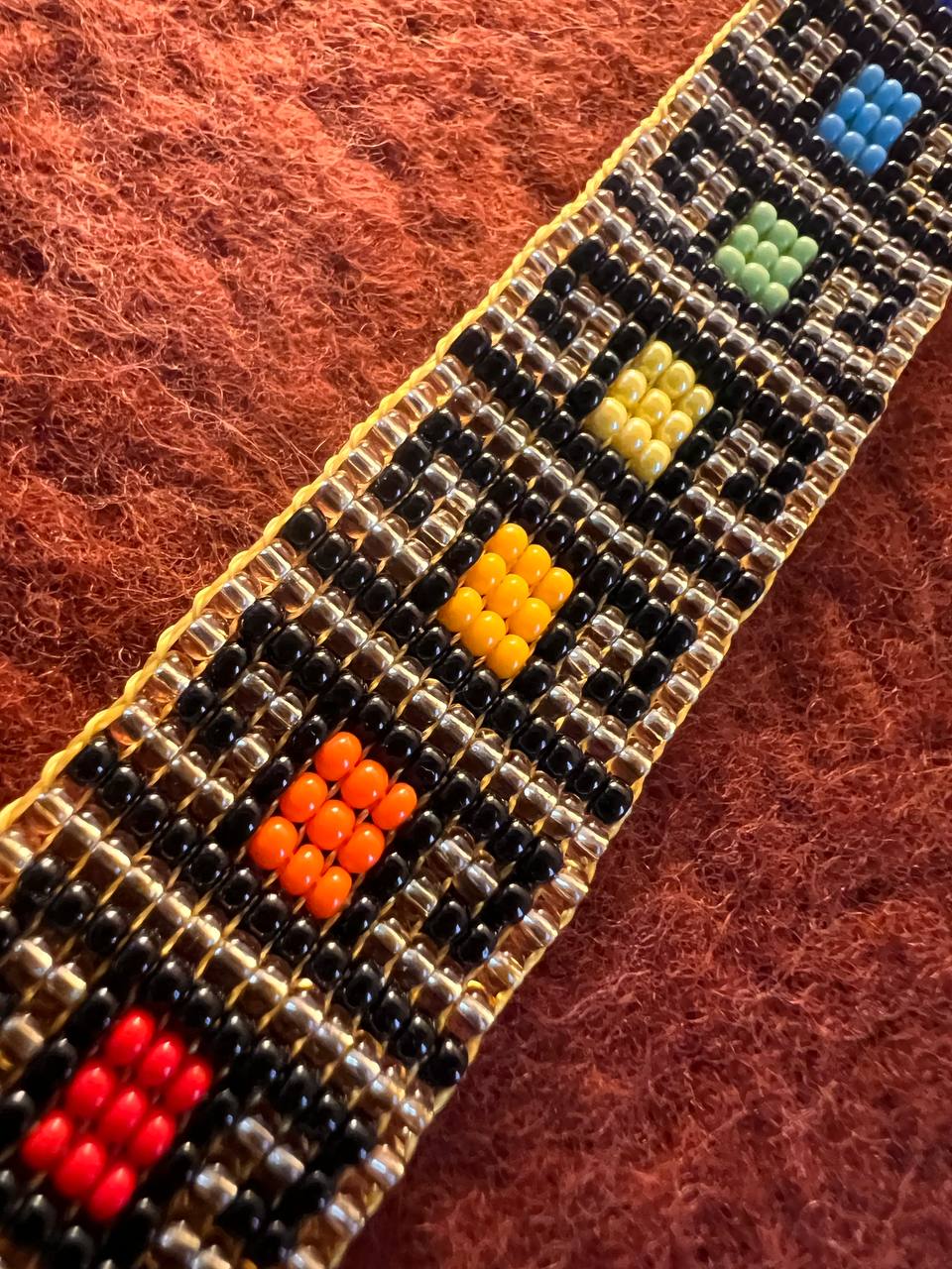Golden black bracelet 2,5 cm x 15 cm