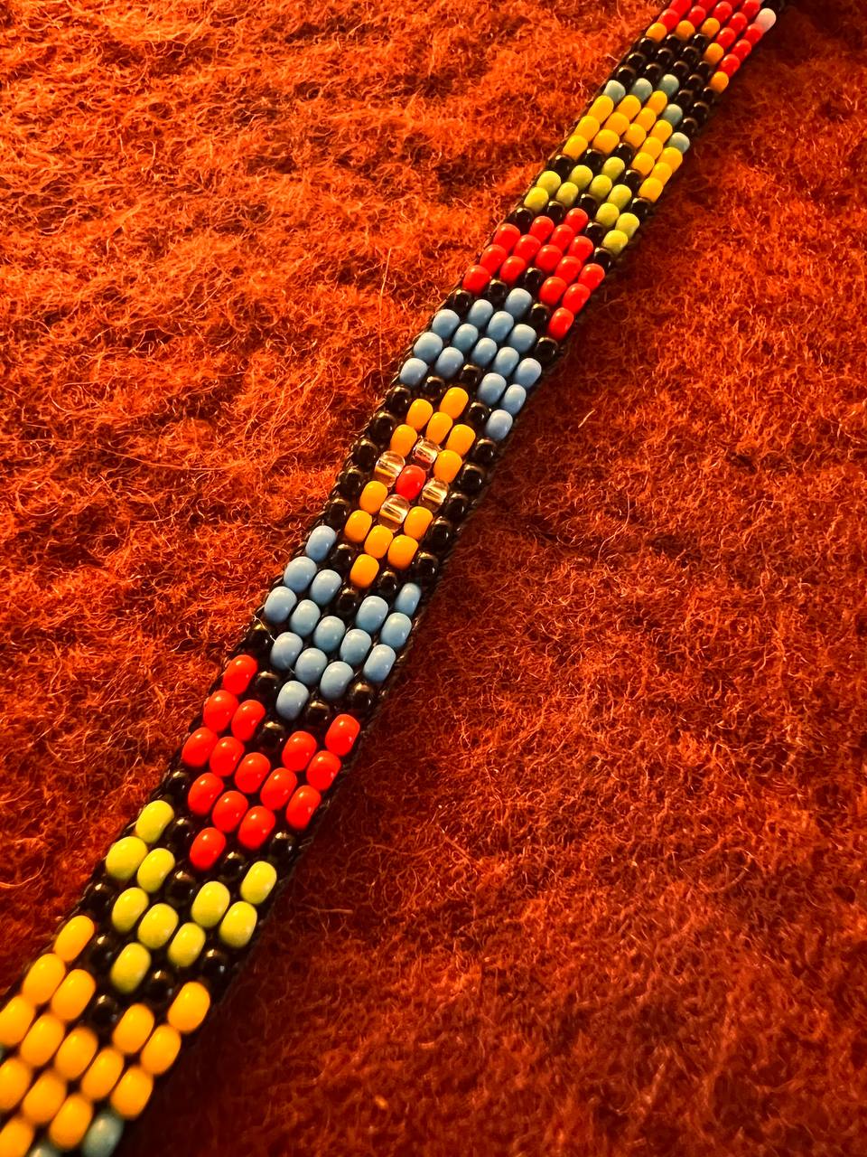 Slim multicoloured bracelet 1 cm x 15 cm