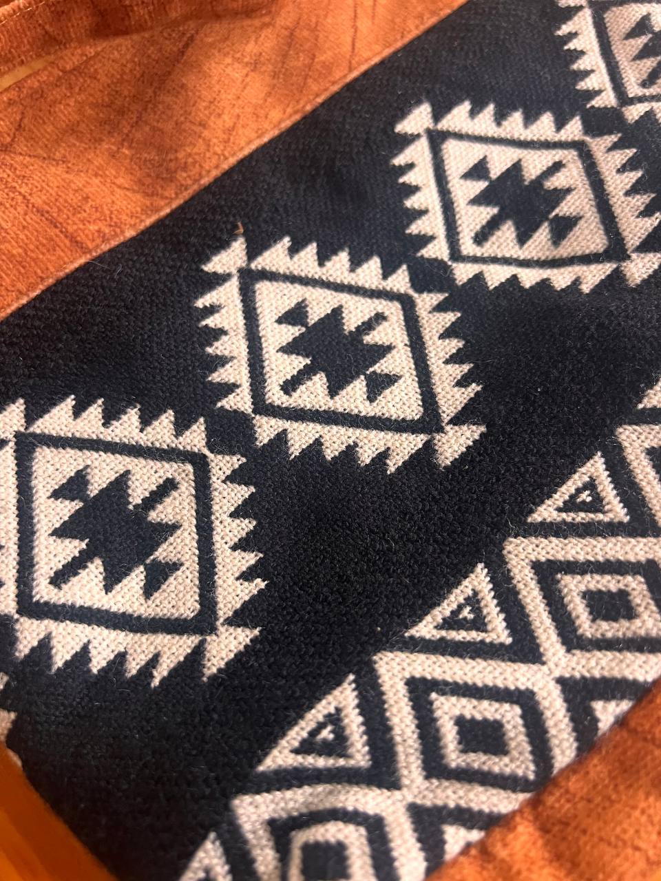 Hand bag (different colours) 27x23 cm