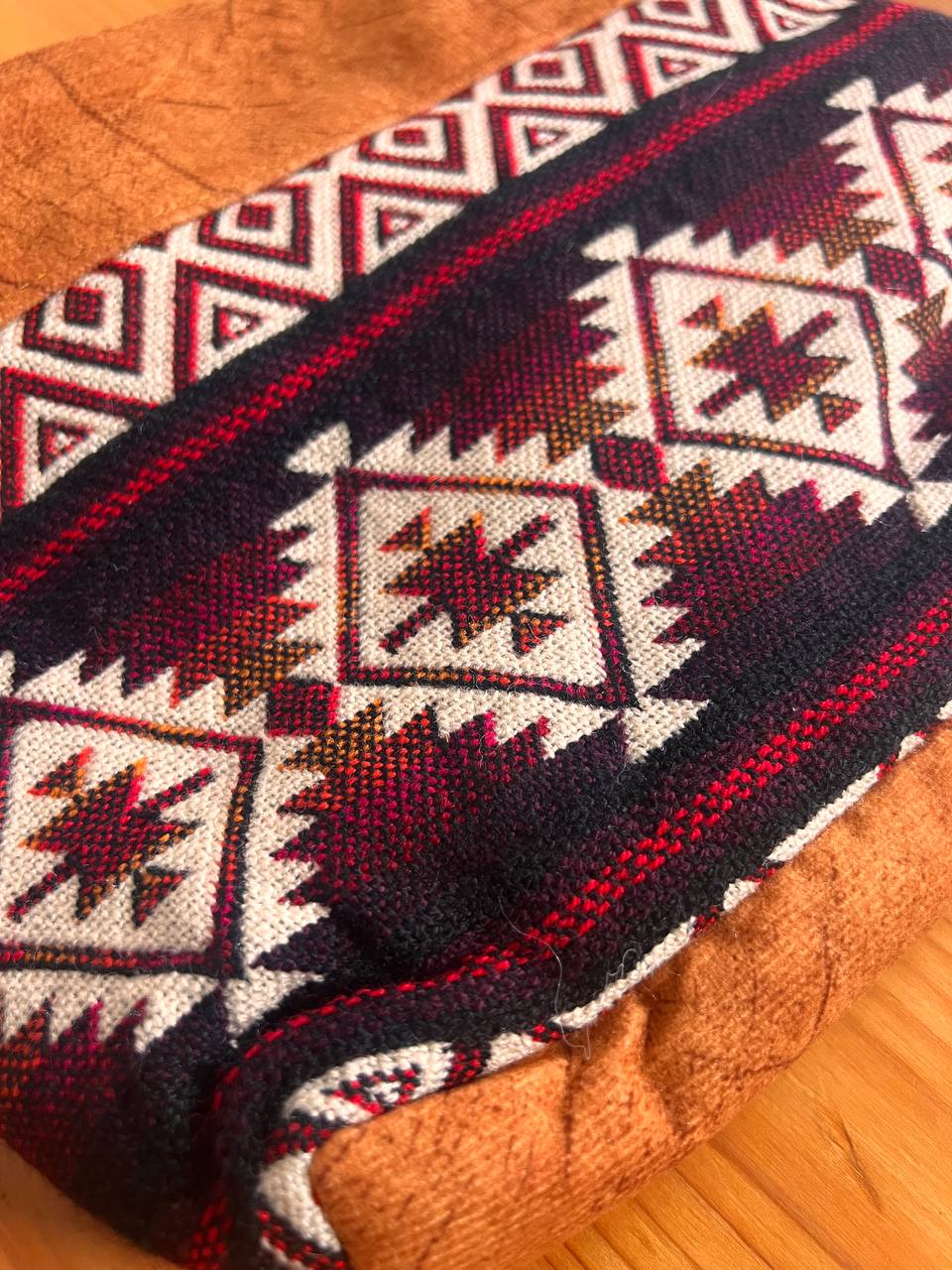 Hand bag (different colours) 27x23 cm