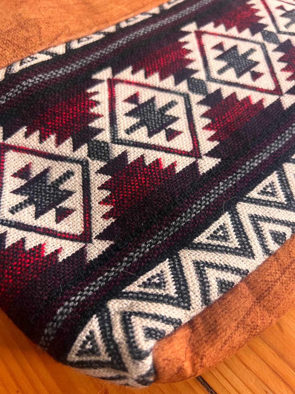 Hand bag (different colours) 27x23 cm