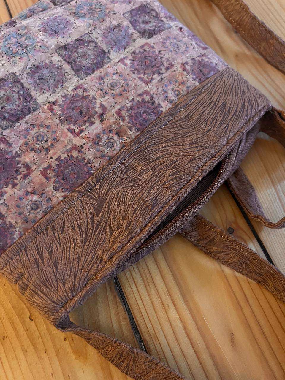 Cork hand bag 22x22 cm