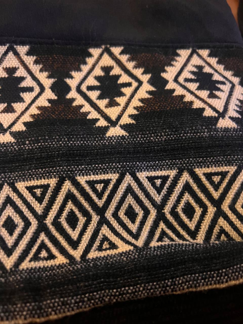 Black hand bag 22x22 cm