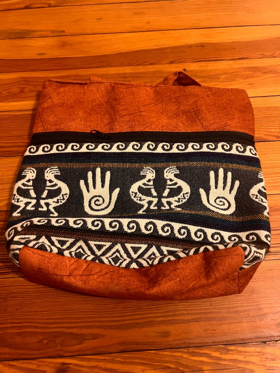 Green hand bag 35x30 cm