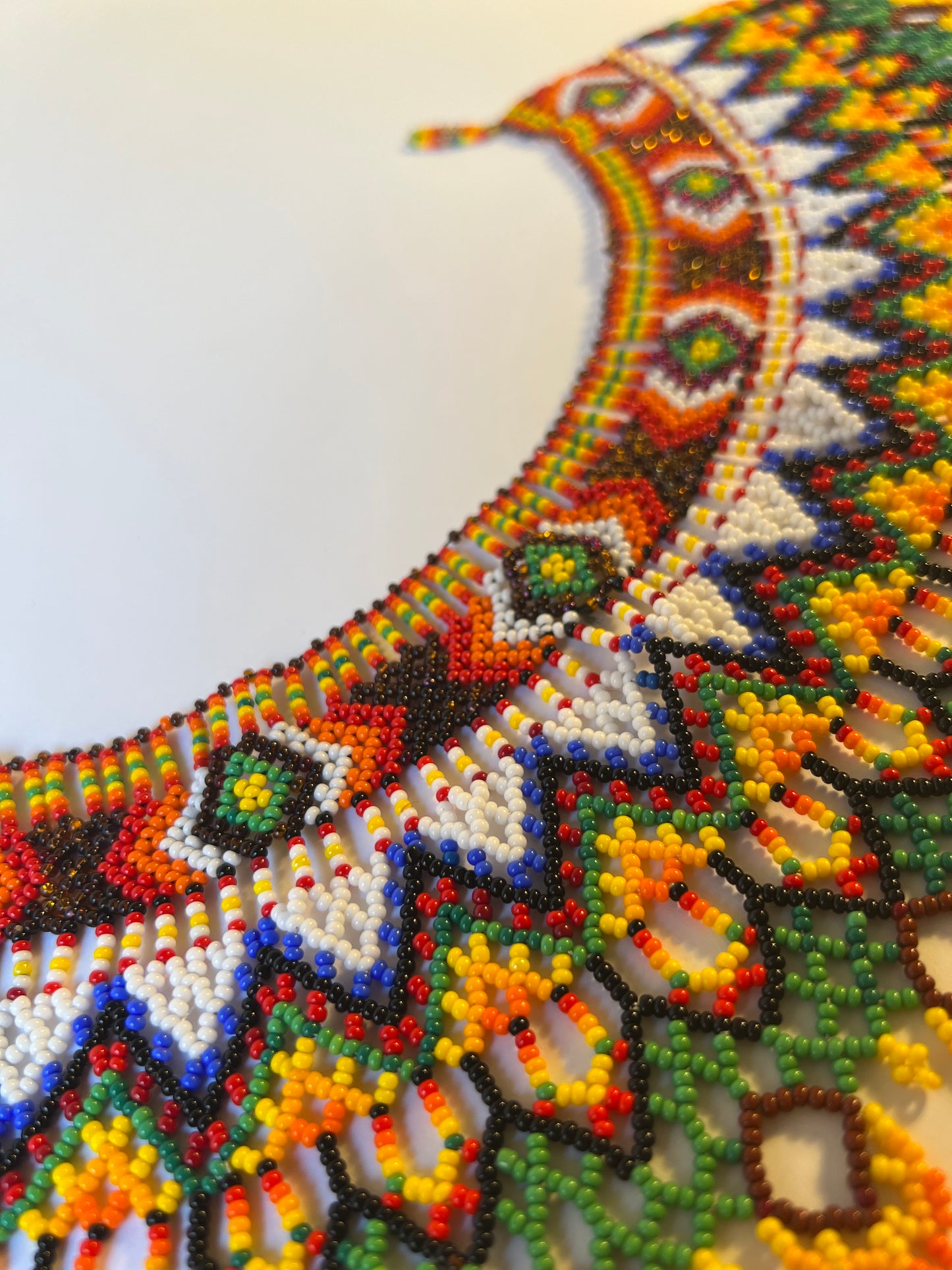 Round colourful necklace