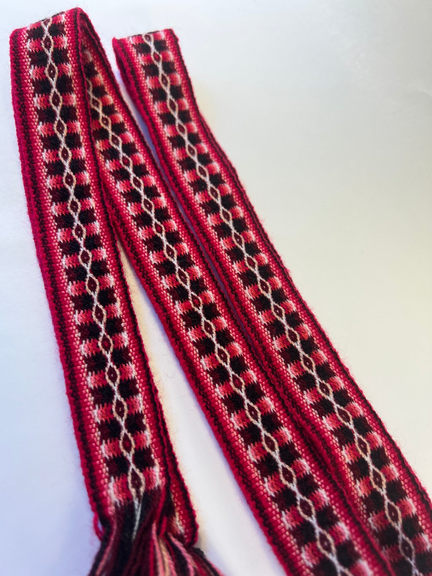 Magenta Ribbon